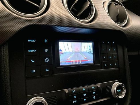 Used 2019 Ford Mustang GT RWD image 20
