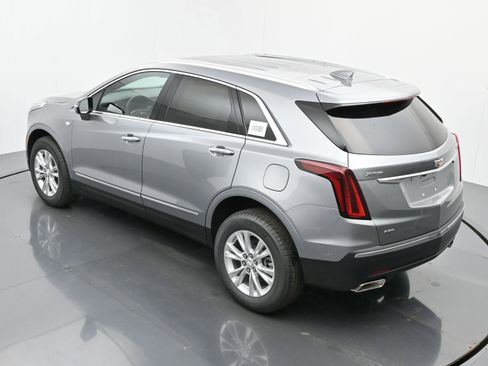 New 2025 Cadillac XT5 Luxury AWD/4WD image 25