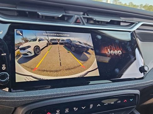New 2026 Jeep Cherokee Laredo AWD/4WD image 11