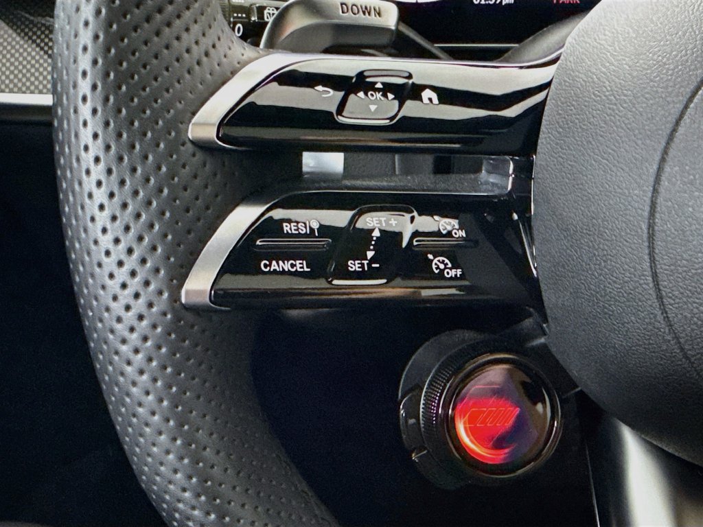Certified 2026 Mercedes-Benz GLC 43 AMG 4MATIC image 11