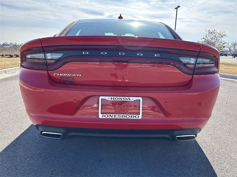 Used 2023 Dodge Charger SXT image 4