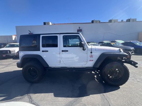 Used 2013 Jeep Wrangler Unlimited Sport image 7