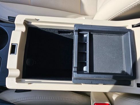 Used 2019 Subaru Outback 2.5i Limited w/ Popular Package #2 image 37