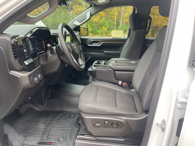 Used 2025 Chevrolet Silverado 1500 LT AWD/4WD image 37