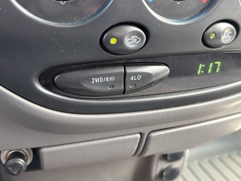 Used 2002 Toyota Tundra SR5 image 21