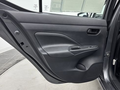 Used 2025 Nissan Versa S image 27