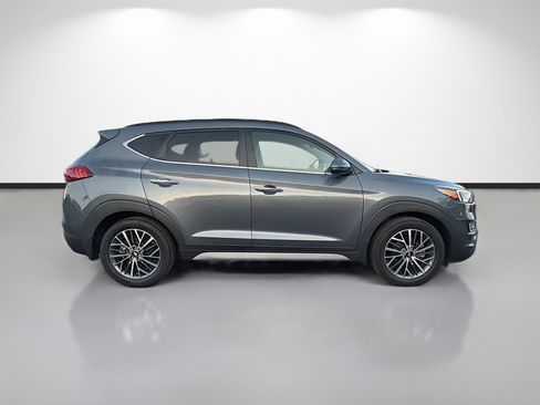 Used 2021 Hyundai Tucson Ultimate FWD image 2