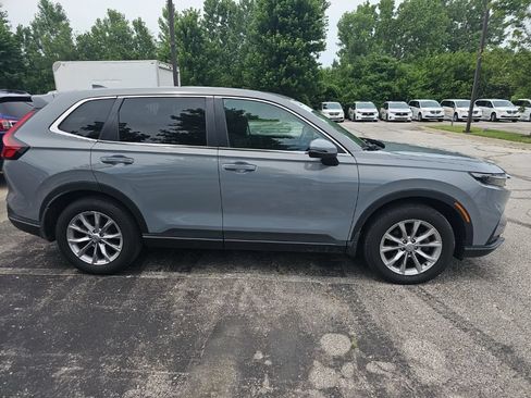 Used 2024 Honda CR-V EX image 4