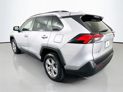 Used 2025 Toyota RAV4 XLE FWD image 7