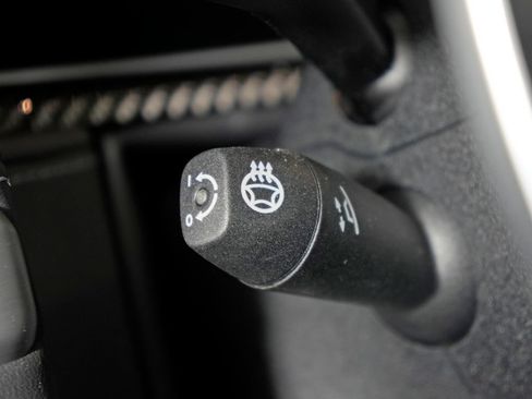 Used 2025 Mercedes-Benz G 550 image 18