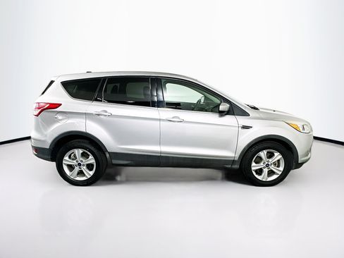 Used 2015 Ford Escape SE FWD image 10