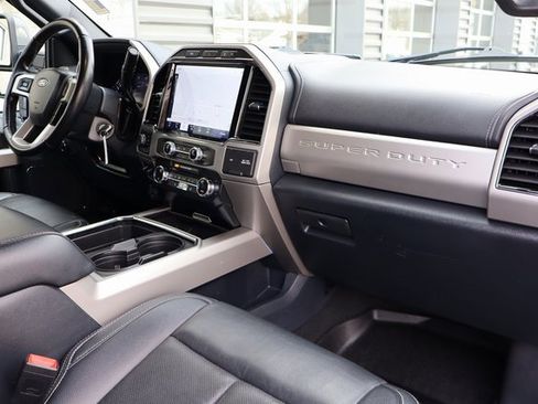 Used 2022 Ford F250 Lariat w/ Lariat Value Package image 34