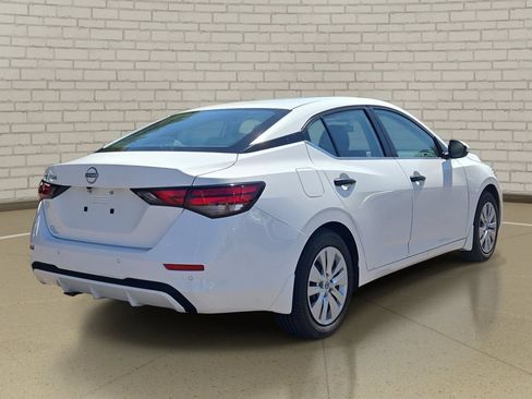 Used 2025 Nissan Sentra S FWD image 5