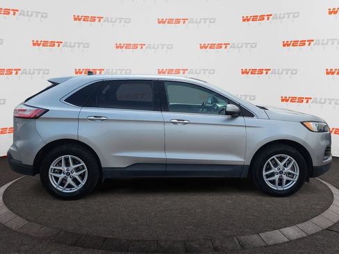 Used 2023 Ford Edge SEL AWD/4WD image 6