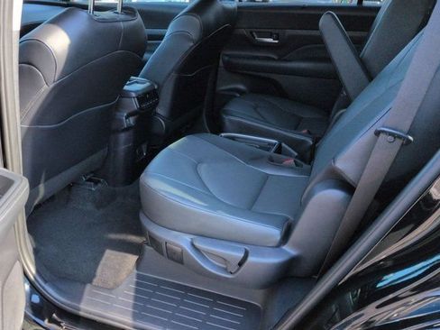 Certified 2026 Toyota Grand Highlander AWD image 16