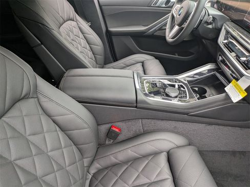 New 2026 BMW X6 xDrive40i image 36