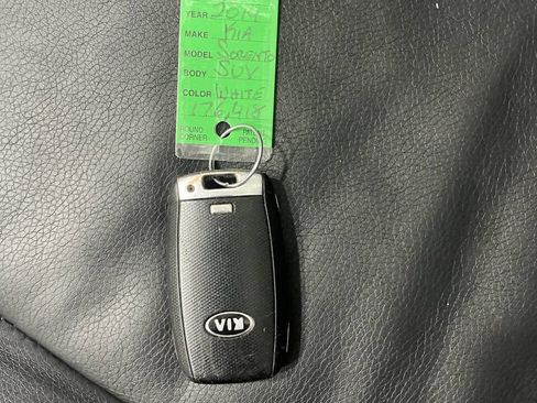 Used 2014 Kia Sorento EX w/ EX V6 Touring Package AWD/4WD image 35