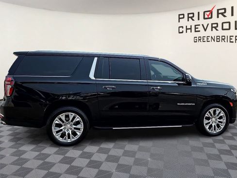 Certified 2021 Chevrolet Suburban High Country AWD/4WD image 9