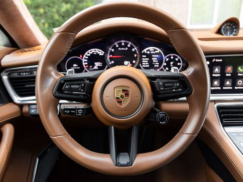 Certified 2022 Porsche Panamera Turbo S AWD/4WD image 13