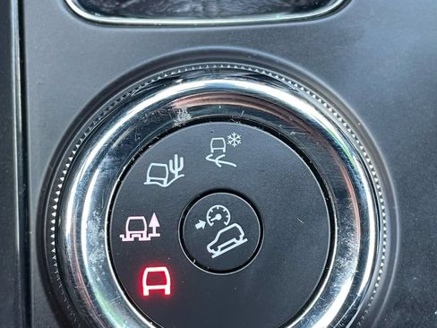 Used 2018 Ford Explorer Platinum AWD/4WD image 26