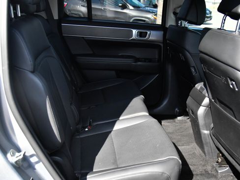 Used 2024 Hyundai Santa Fe SEL image 49