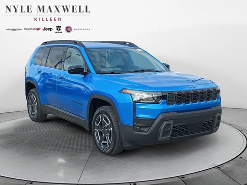 New 2026 Jeep Cherokee Laredo image 2