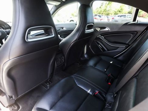 Used 2014 Mercedes-Benz CLA 250 image 42
