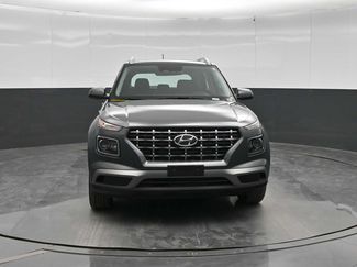 New 2026 Hyundai Venue SEL FWD video 2