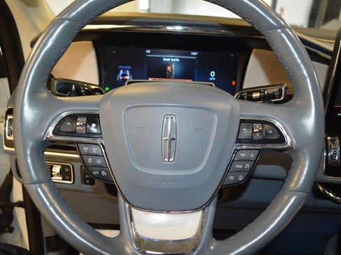 Used 2022 Lincoln Navigator Black Label AWD/4WD image 19