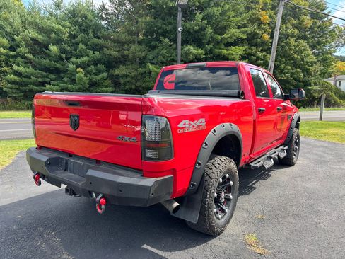 Used 2018 RAM 2500 Tradesman w/ Chrome Appearance Group image 5