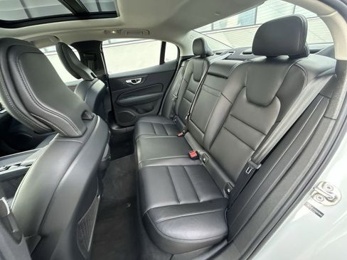 Certified 2025 Volvo S60 B5 Core AWD/4WD image 23