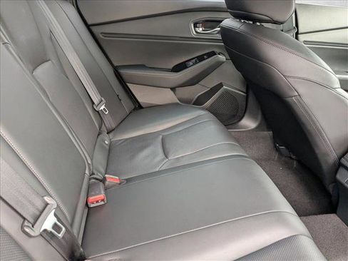 Used 2023 Honda Accord Touring image 18