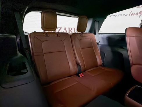 New 2026 Lincoln Aviator Reserve w/ Luxury Package image 30