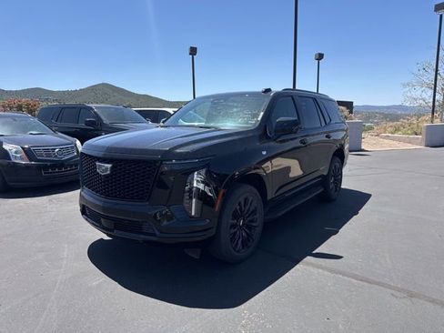 Used 2025 Cadillac Escalade Sport w/ LPO, ONYX Package AWD/4WD image 4