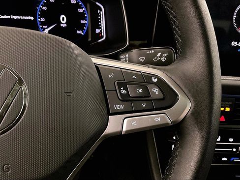 Used 2025 Volkswagen Jetta SEL image 18