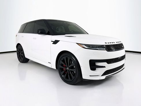 Used 2024 Land Rover Range Rover Sport Autobiography AWD/4WD image 7