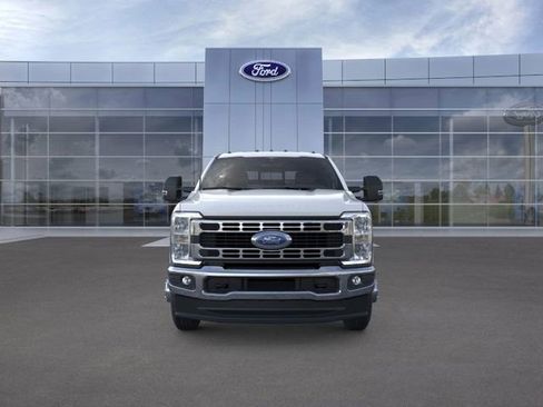 New 2026 Ford F350 XLT image 6