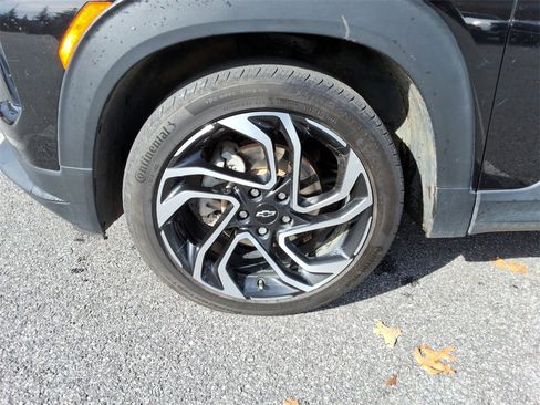 Certified 2024 Chevrolet TrailBlazer RS w/ Driver Confidence Package image 7