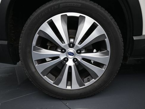 Used 2019 Subaru Ascent Touring AWD/4WD image 10