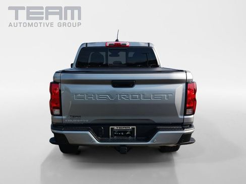 Used 2025 Chevrolet Colorado LT AWD/4WD image 6