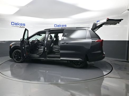 New 2026 Kia Carnival SX Prestige image 59