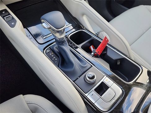 New 2025 Kia Telluride EX w/ EX Captain's Chair Package image 23