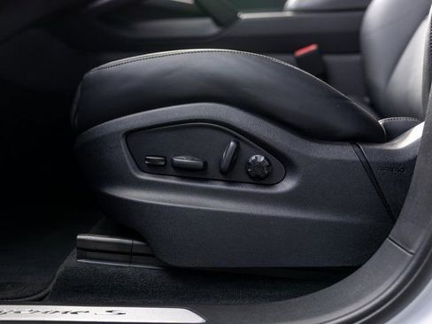 New 2026 Porsche Cayenne S image 38