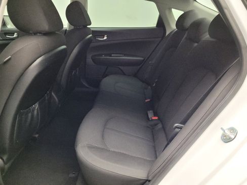 Used 2017 Kia Optima LX w/ Convenience Plus Package image 18