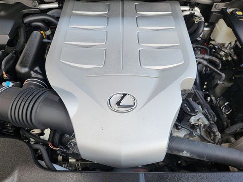 Used 2023 Lexus GX 460 Premium image 32