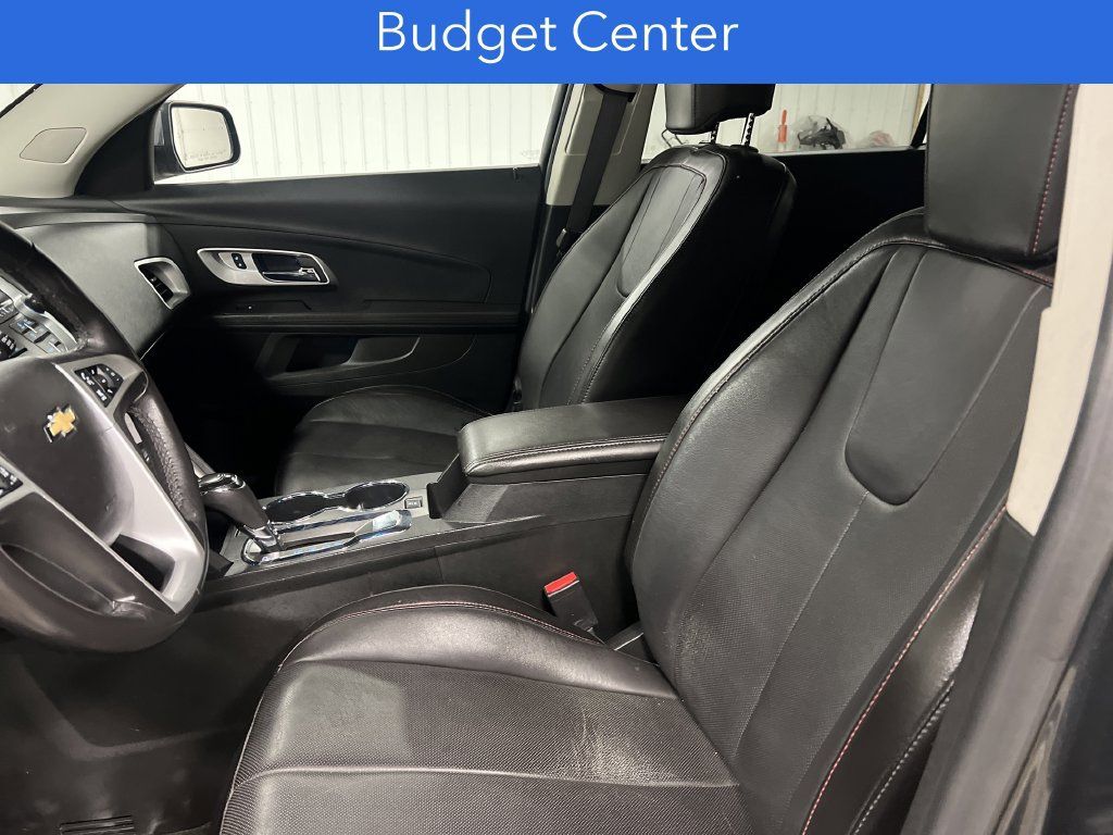 Used 2017 Chevrolet Equinox Premier w/ Enhanced Convenience Package FWD image 12