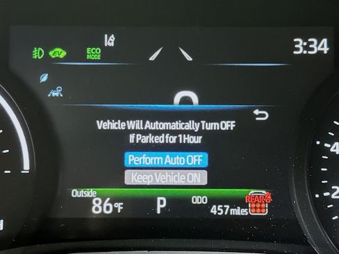 Used 2026 Toyota Sienna XLE FWD image 19