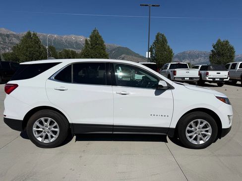 Used 2020 Chevrolet Equinox LT AWD/4WD image 2