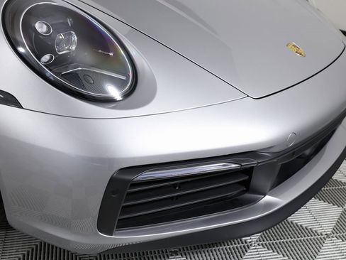 Used 2020 Porsche 911 Carrera image 43