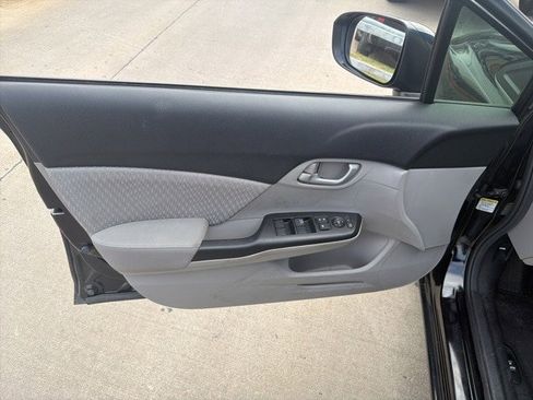 Used 2015 Honda Civic LX image 11